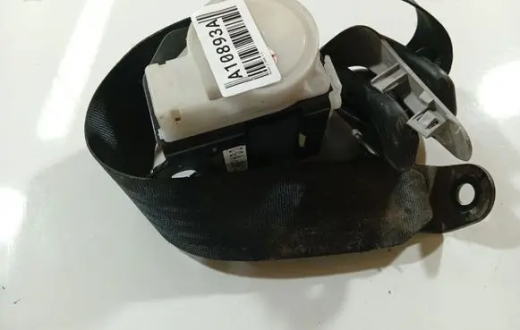 Mazda 5 Rear seatbelt 0434090