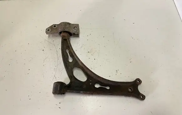 Front lower control arm/wishbone