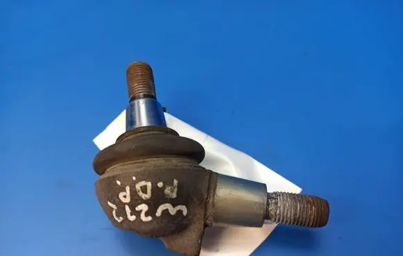 Mercedes-Benz E W212 Front ball joint 