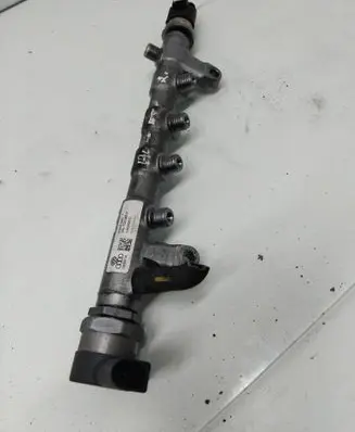 Seat Altea Fuel main line pipe 03L130089P 100000532