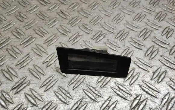Mazda 3 III Number plate light 