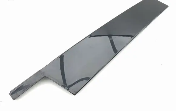 Mercedes-Benz GLC AMG Front door glass trim molding X2586900187