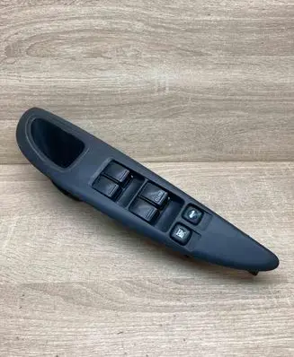 Nissan Primera Electric window control switch 25401AV640 80951AV700