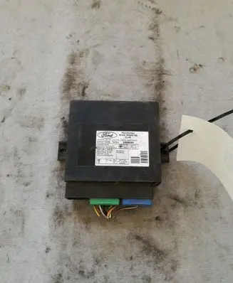 Ford Mondeo MK II Comfort/convenience module 98AG15K600DB
