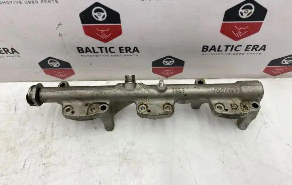 BMW 4 F36 Gran coupe Fuel main line pipe 7639975