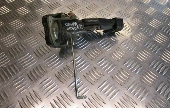 Suzuki Grand Vitara I Rear door lock