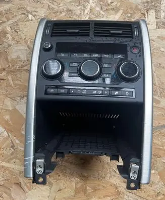 Land Rover Discovery Sport Center console FK7214C533MD 15031901