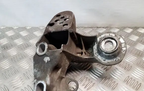 Audi A6 S6 C5 4B Engine mounting bracket 4B0199351B