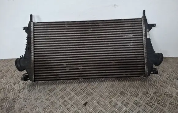 Opel Insignia A Intercooler radiator 13241751