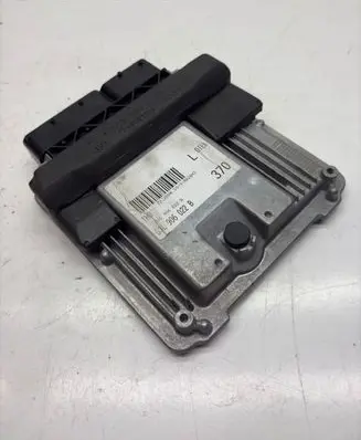 Audi A4 S4 B8 8K Engine control unit/module 8K0907352A 03L906022B