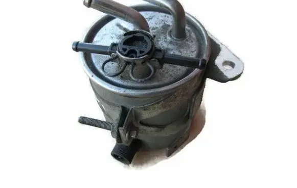 Nissan Pathfinder R51 Fuel filter housing 