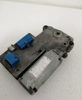 Audi A4 S4 B5 8D Sunroof motor/actuator 8D0959591