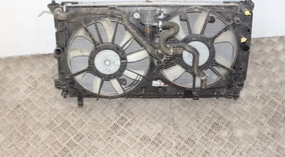 Toyota C-HR I Radiator set 163630T190 163630T200