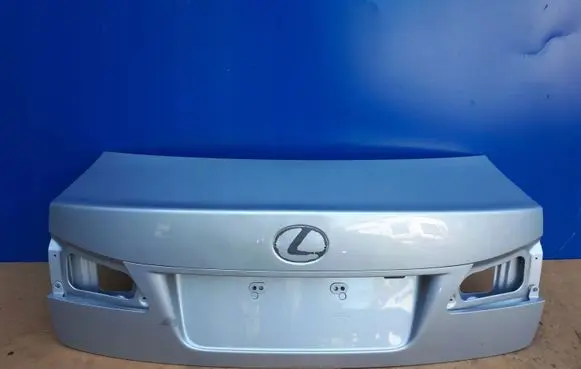 Lexus IS 220D-250-350 Tailgate/trunk/boot lid