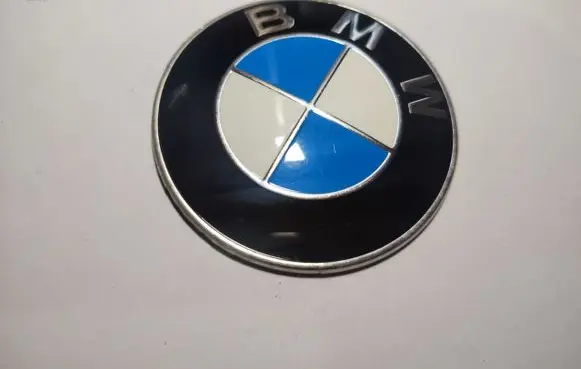BMW X2 F39 Manufacturer badge logo/emblem 7463692