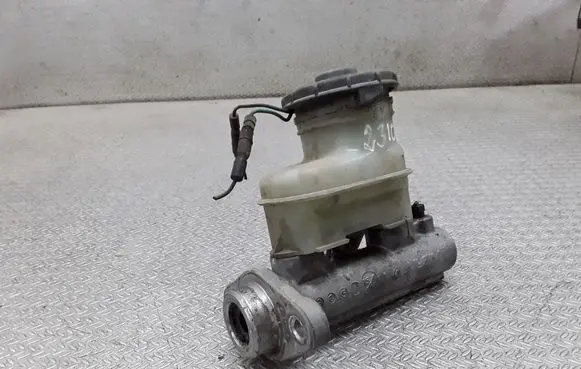 Honda HR-V Master brake cylinder