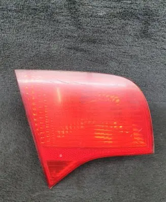 Audi A4 S4 B7 8E 8H Tailgate rear/tail lights 8E5945093A