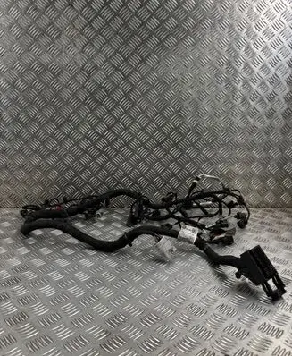 Volkswagen PASSAT B8 Engine installation wiring loom 04L972627DR