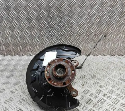 Volkswagen Golf VII Front wheel hub 5WA407256