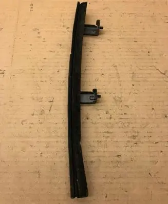 Volkswagen Golf II Front door windshield rail 