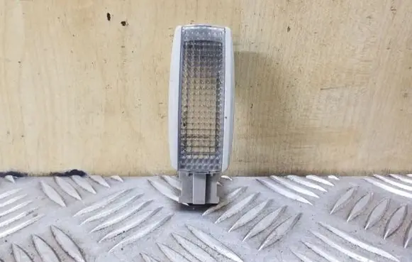 Volkswagen Golf IV Other interior light 3B0947113