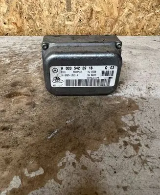 Mercedes-Benz C W203 ESP acceleration yaw rate sensor 0035423918 FD03M10 10098515134