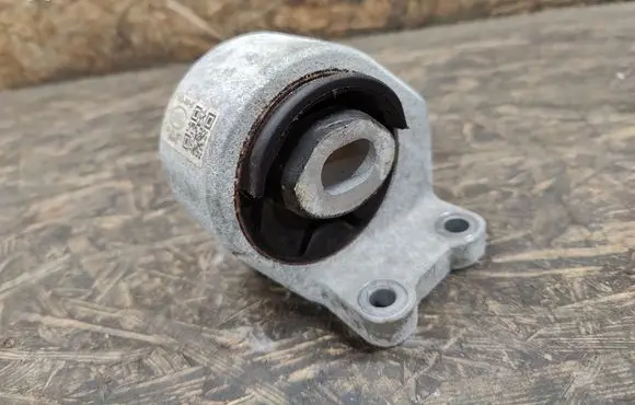 Land Rover Discovery 5 Gearbox mount 5H226068AB