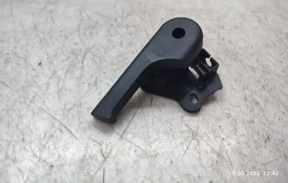 Engine bonnet (hood) release handle
