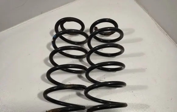 Toyota Auris 150 Front coil spring 4823102550