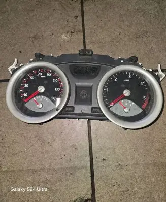 Renault Megane II Speedometer (instrument cluster) 8200399699 35110419 C066970