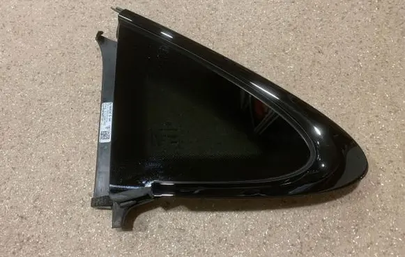 Porsche Taycan 9J1 Rear side window 9J1845297