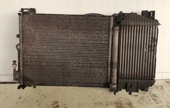 Opel Meriva B Radiator set 13283247 13283252 1331008