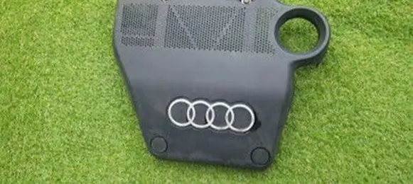 Audi A3 S3 8L Engine cover (trim) 06a103925n