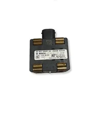 Nissan Qashqai Distronic sensor radar 284384EA5B 0203300384