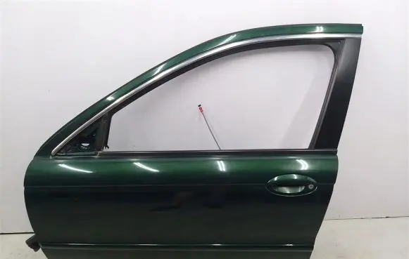 Jaguar X-Type Front door