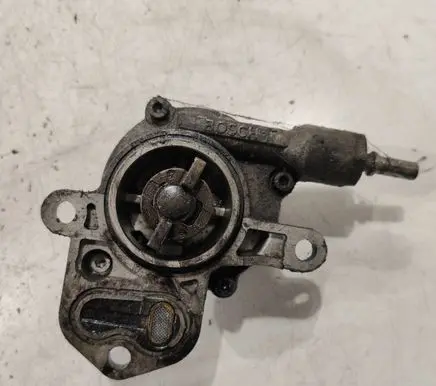 Peugeot 406 Vacuum pump D143