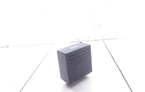 Audi A6 S6 C5 4B Other relay 4B0919471A 5KG00656805