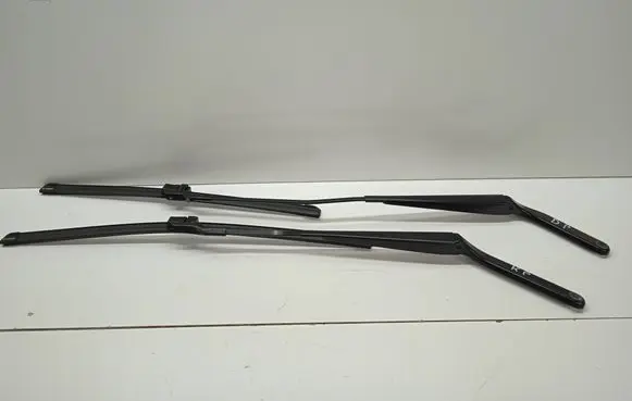 BMW X5 E70 Front wiper blade arm 178540