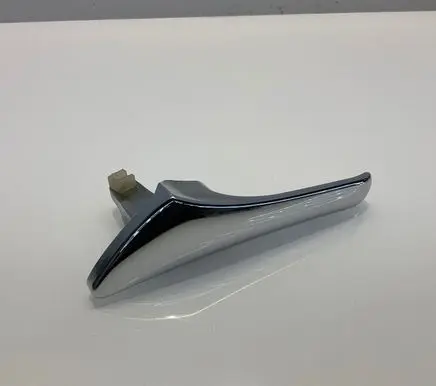 Mercedes-Benz CLS C219 Front door interior handle A2117660124 2117660124