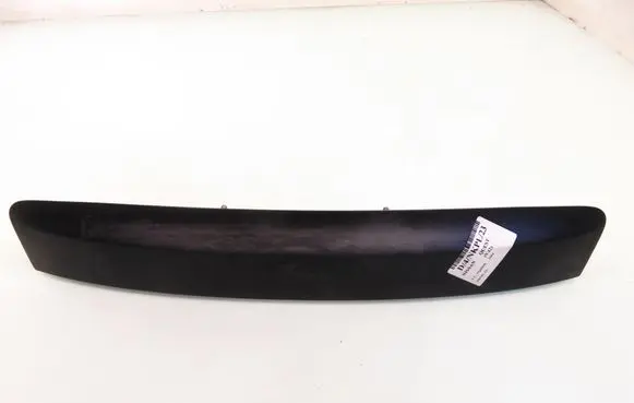 Nissan Quest Trunk door license plate light bar 908105Z000
