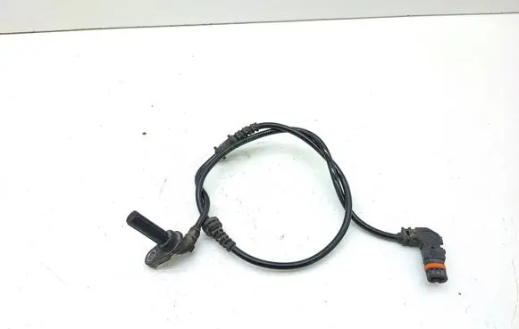 Mercedes-Benz E W212 ABS brake wheel speed sensor A2125400217