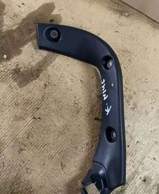Nissan Juke I F15 Tailgate trim 909031KA0A