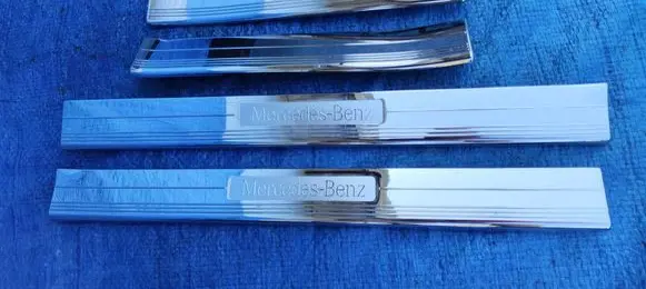Mercedes-Benz CLS C219 Front sill trim cover A2196800135 A2196800235 A2196800335