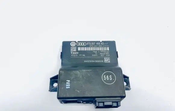 Audi A5 8T 8F Gateway control module 8T0907468K