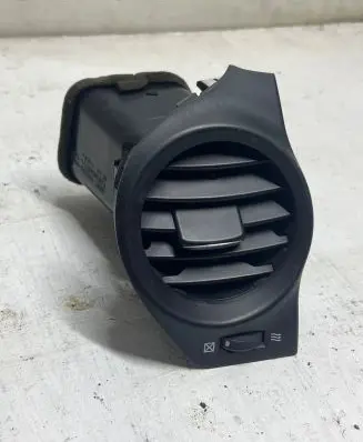 Lexus IS 220D-250-350 Dash center air vent grill 5566053041 Gn71113820 GN7111346