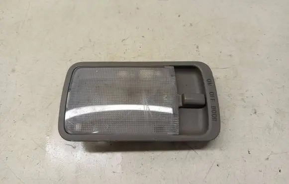 Nissan Murano Z50 Rear seat light 