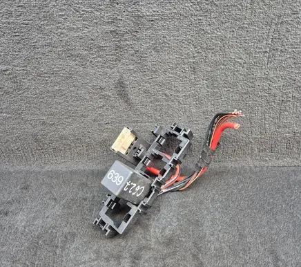 Audi A6 S6 C6 4F Fuse box set 4E0937503D 4E0907282A 281003029