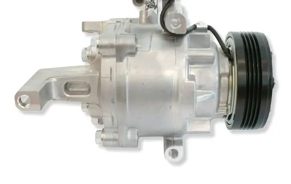 Suzuki Swift II Air conditioning (A/C) compressor (pump) 9520068LA4 9520168LC0 AKS200A211A