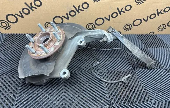 Ram 1500 DT Front wheel hub spindle knuckle