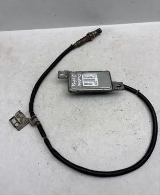 Volkswagen Touran I Lambda probe sensor 06F907807F 0412210162 5WK96607